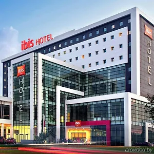 Отель Ibis Centro